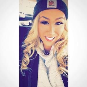 Meet your Posher, Victoria